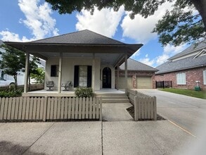 Building Photo - 209 Worth Ave