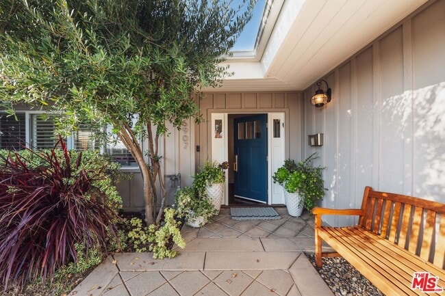 Building Photo - 16907 Dulce Ynez Ln