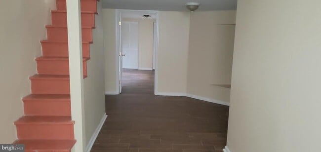 Foto del edificio - 611 W York St