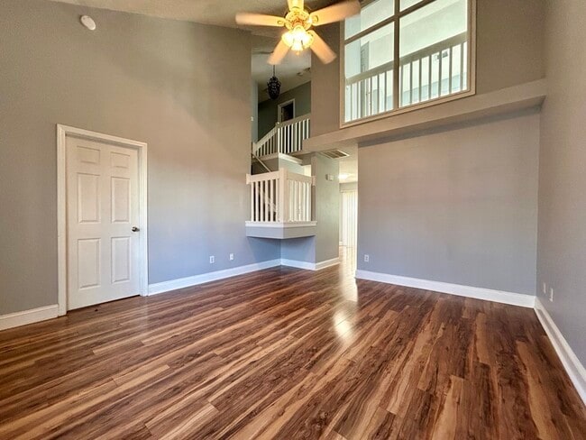 Building Photo - 7686 Petrea Ln