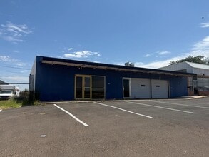 Building Photo - 248 E 52nd St