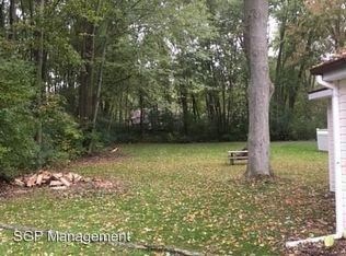 Building Photo - 3 br, 2 bath House - 5601 Woods