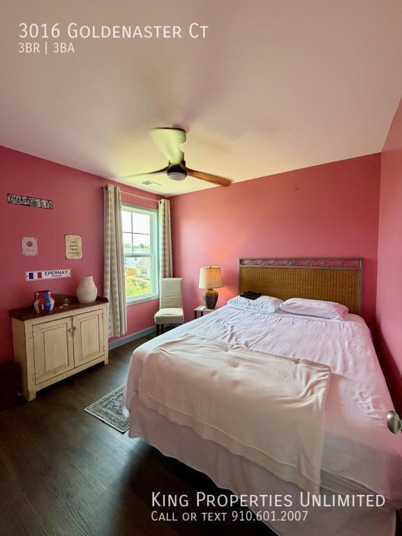 Foto del edificio - 3016 Goldenaster Ct