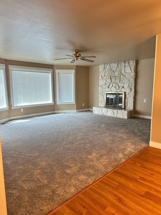 Building Photo - 5776 Nakat Way