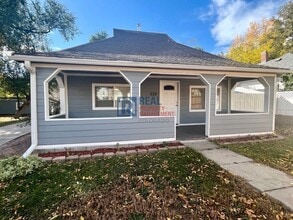 Building Photo - 229 E Las Vegas St