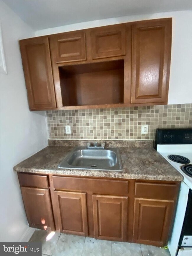 Foto del edificio - 2550 S 61st St