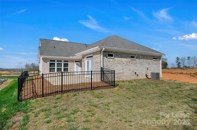 Building Photo - 3054 Constitution Ln