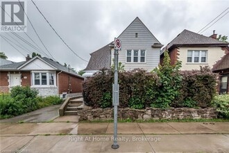Building Photo - 104 Longwood Rd S