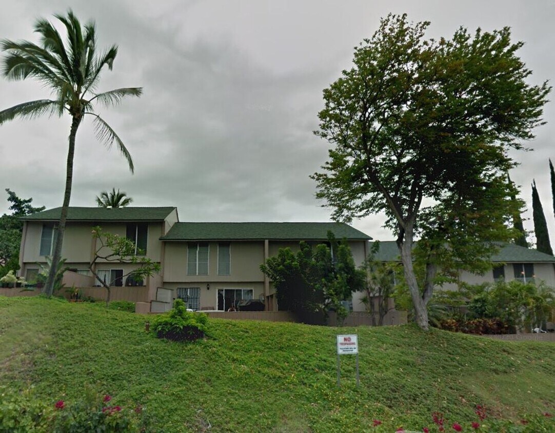 Foto principal - Come stay at this artfully updated 4 bed 2...