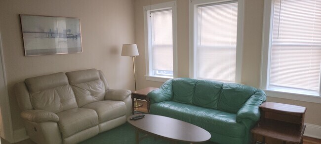 Foto del edificio - 15 N Jay St