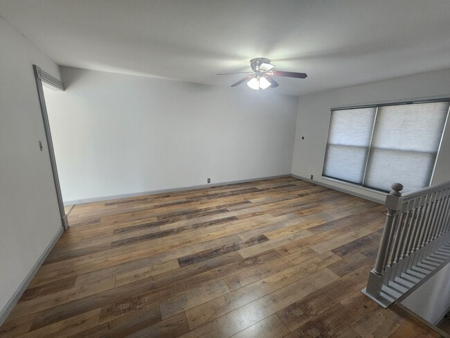 Building Photo - 10460 Savannah Ave