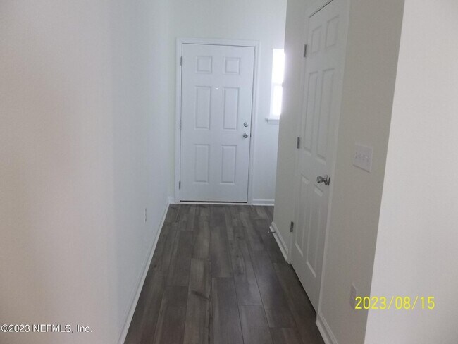 Foto del edificio - 6207 Ryegrass St
