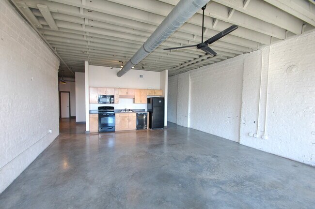 Foto del edificio - Whiskey Row Lofts