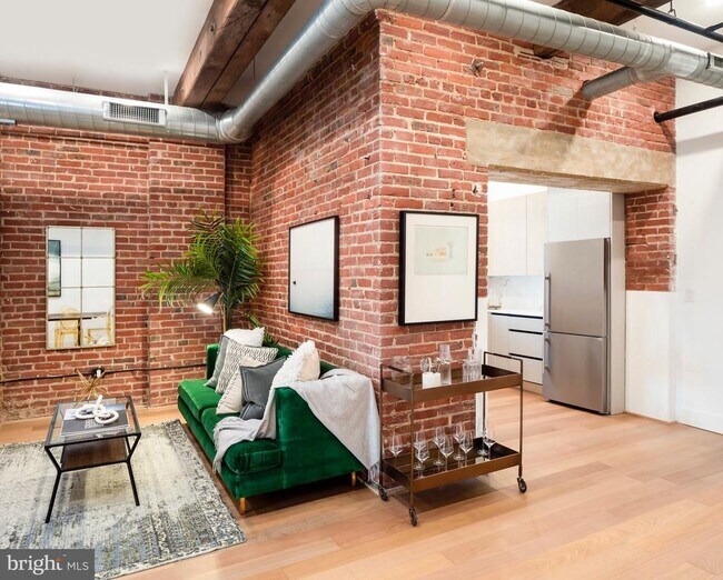 Foto del edificio - 1099 Germantown Ave