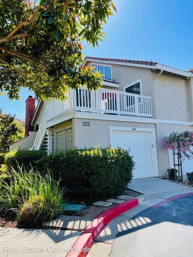 Primary Photo - 2610 Yerba Vista Ct