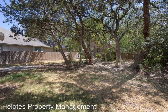 Building Photo - 3 br, 2.5 bath House - 11118 Cedar Mtn
