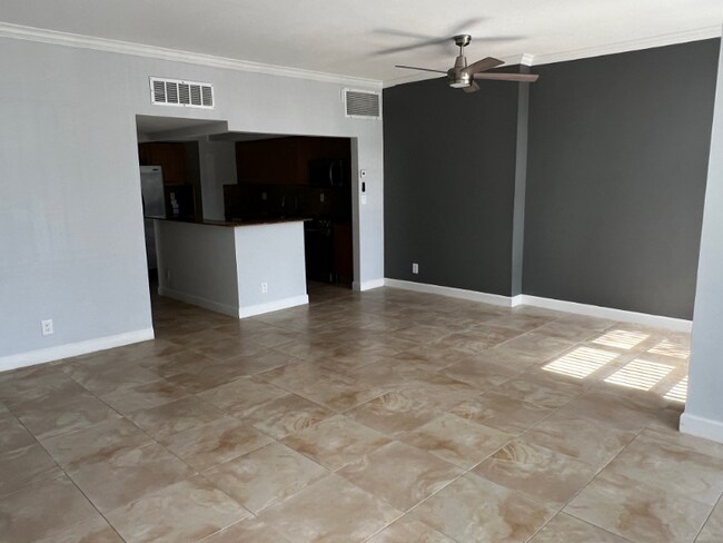 Foto del edificio - 525 N Ocean Blvd