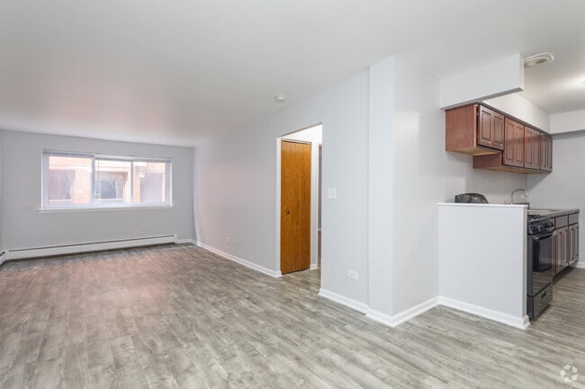 Building Photo - 1040 Hollywood