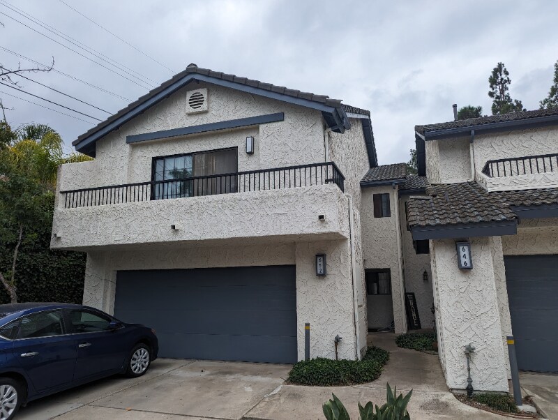 Foto principal - 652 Shady Ln