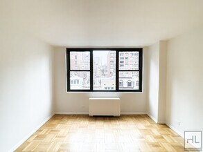 Building Photo - EAST 49 STREET