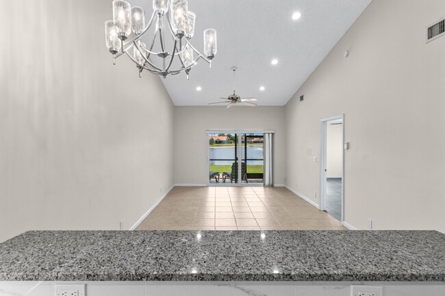 Building Photo - 12235 Forest Greens Dr
