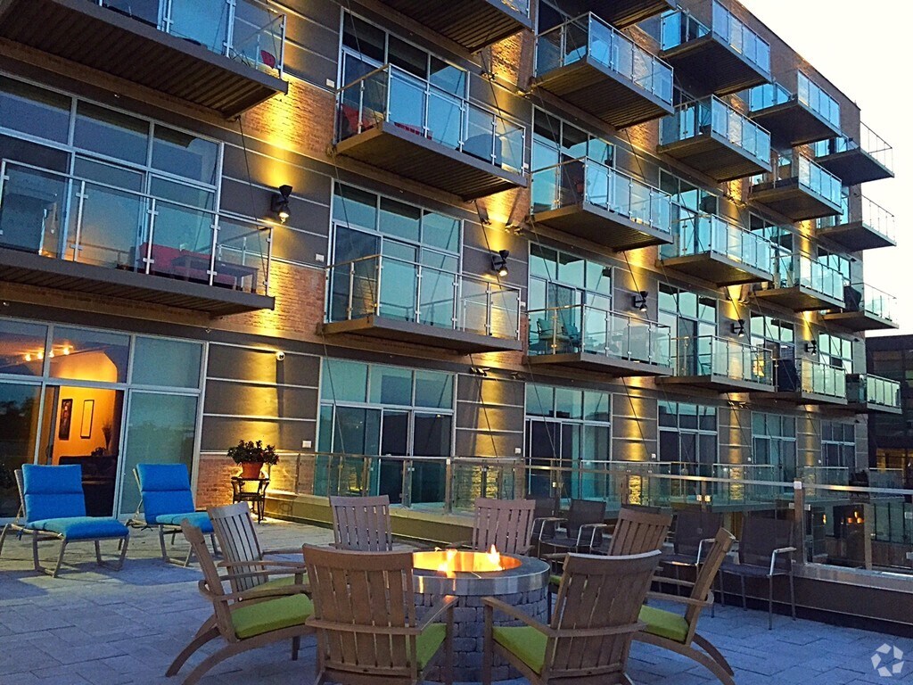 Bridgeview at South Water Works Rentals Milwaukee, WI