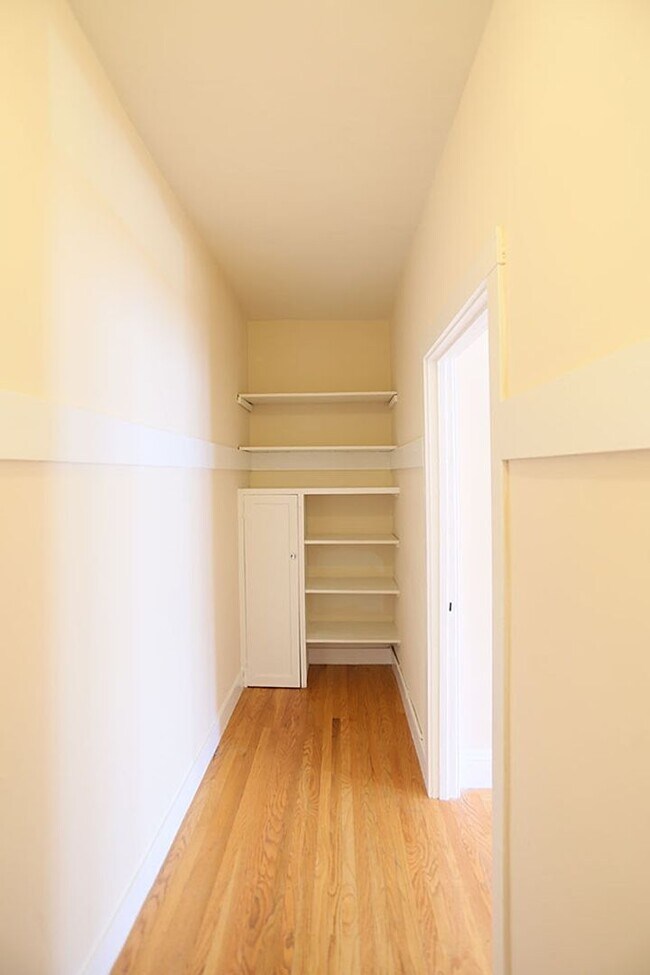 Foto del edificio - 2700 Polk St