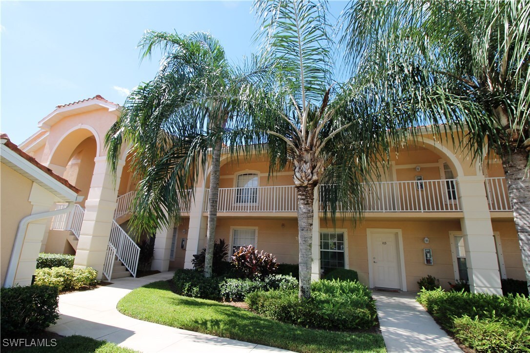 Primary Photo - 26760 Rosewood Pointe Ln