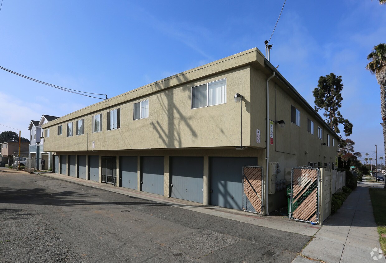 Building Photo - Nevada Street Apartments