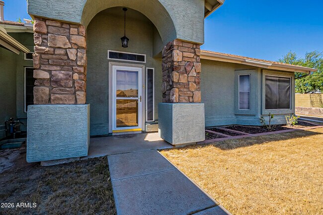 Foto del edificio - 8844 W Cavalier Dr