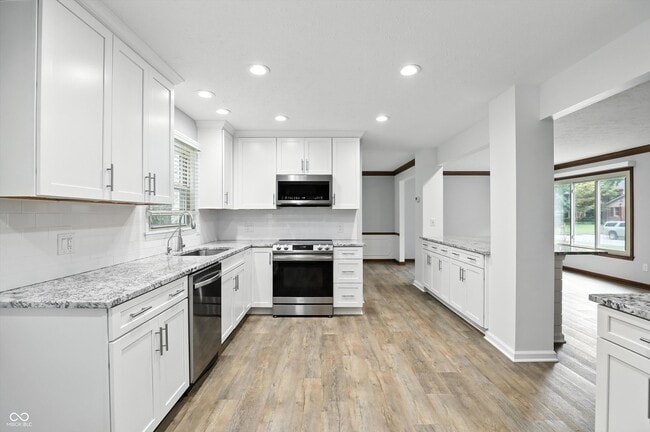 Foto del edificio - 781 Dayton Dr