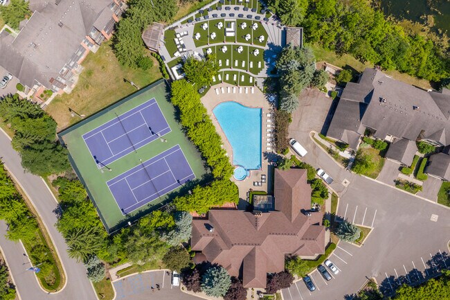 Foto del edificio - River Oaks West