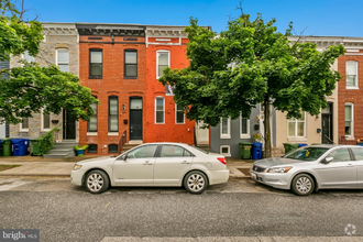 Building Photo - 228 N Patterson Park Ave