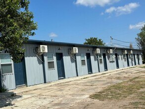 Building Photo - 1627 FM351