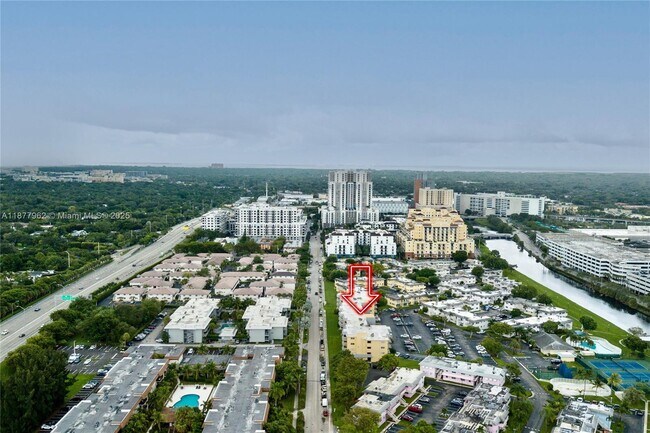 Building Photo - 7410 SW 82nd St