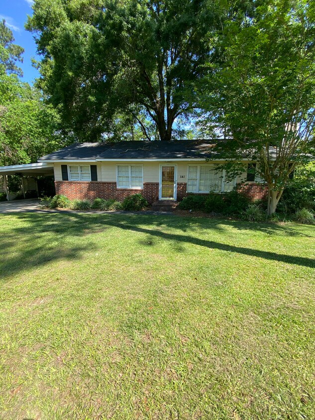 121 Branch St, Tifton, GA 31794 House Rental in Tifton, GA
