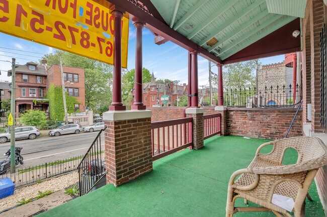 Foto del edificio - 503 S 42nd St