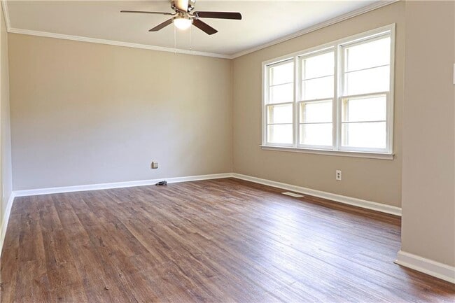 Building Photo - 5718 Swymer Dr