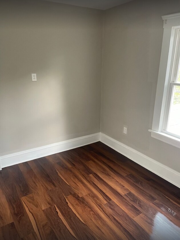 Foto del edificio - 2315 Montclair Ave