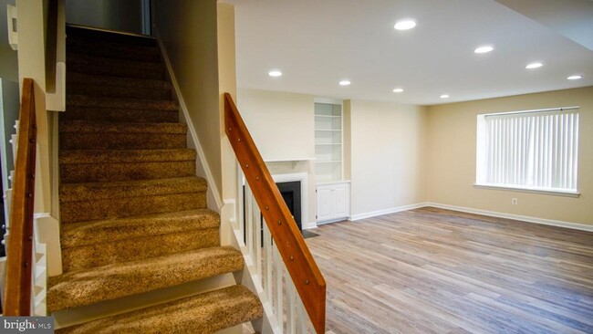 Building Photo - 2308 Aspen Cir