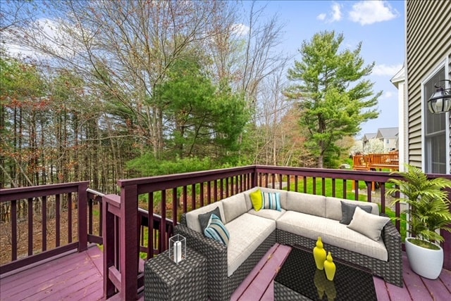 Building Photo - 6 Longview Cir