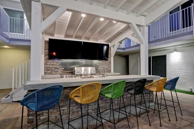 Building Photo - 60 15th St.