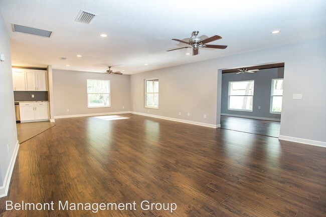 Foto del edificio - 3 br, 2 bath House - 742 Bistline Avenue