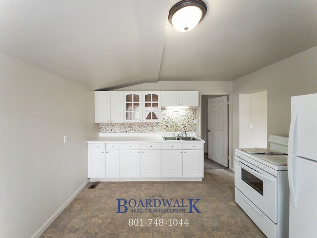 Photo - 1768 S 400 E Apartment