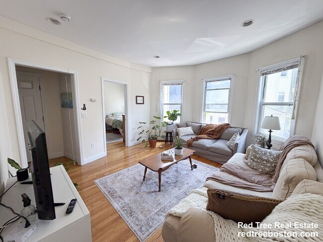 Foto del edificio - 143 Hillside St