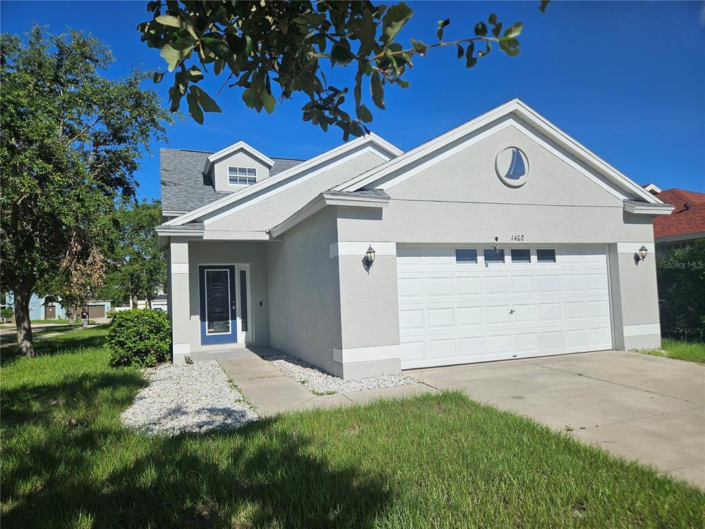 Foto principal - 1402 Delano Trent St