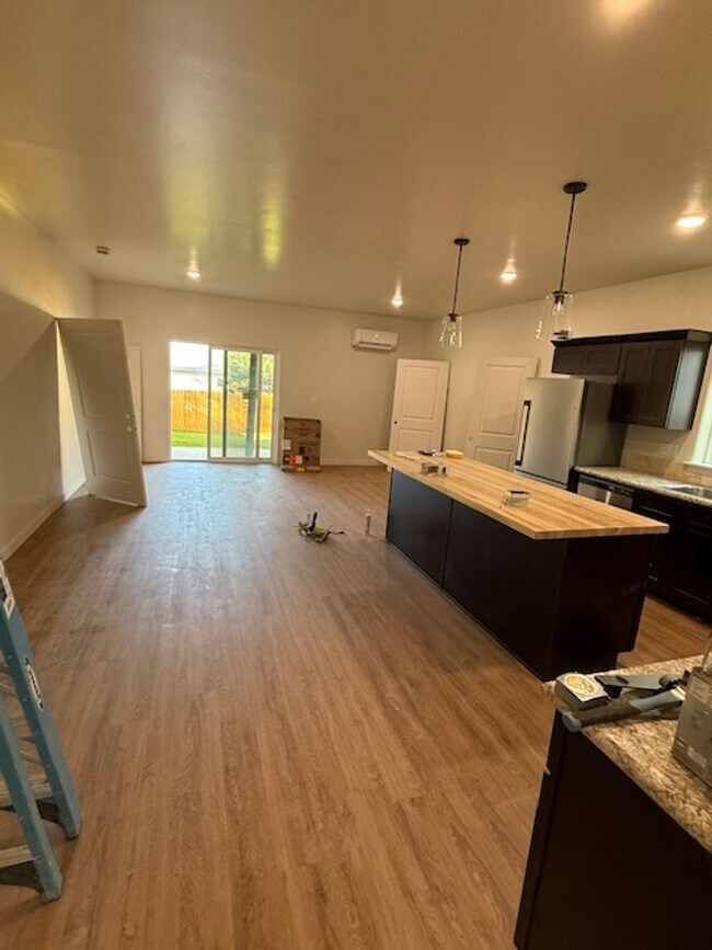 Foto del edificio - 504 S 5th St