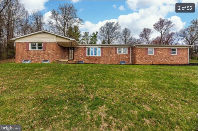 Building Photo - 7310 Parkview Dr