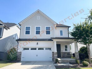 Building Photo - 213 Ivy Arbor Way