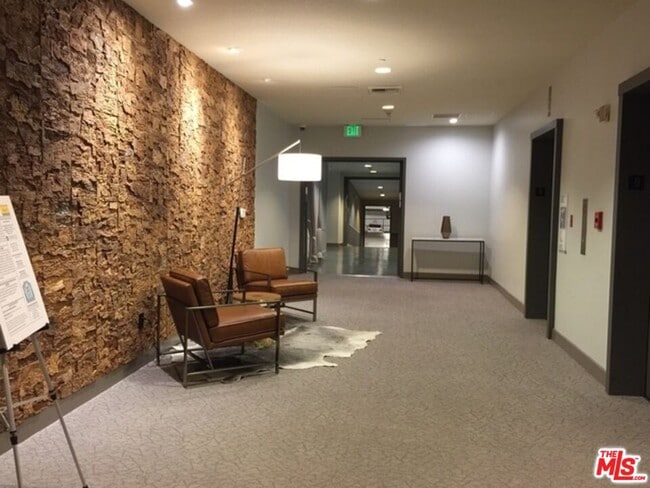 Building Photo - 3810 Wilshire Blvd